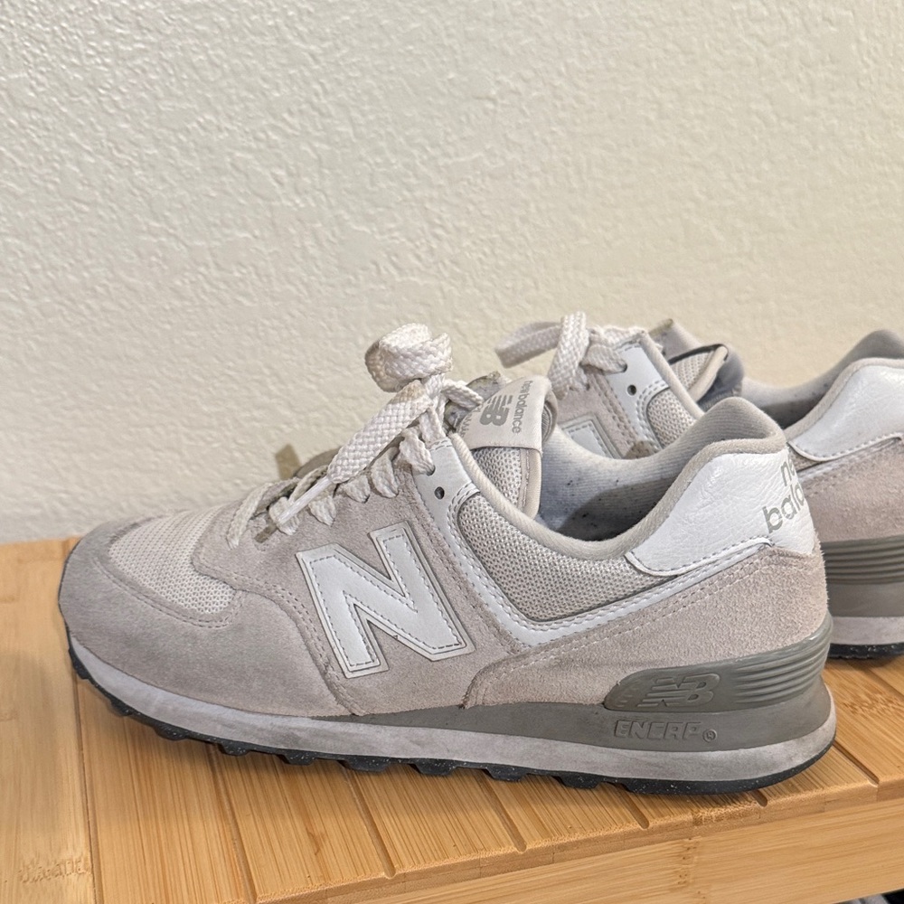 New Balance Women's Gray and White Athletic Shoes